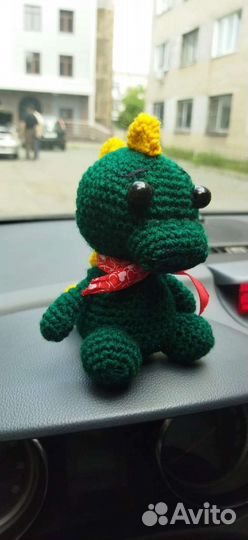 Вязаный дракончик
