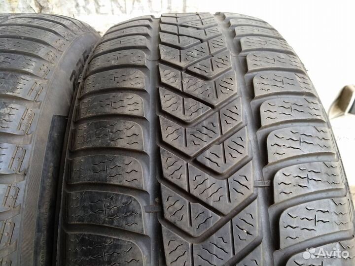 Pirelli Winter Sottozero 3 235/55 R17 103V