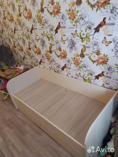 Детский диванчик