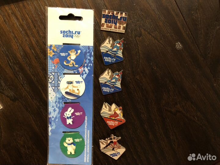 Значки и магнитные закладки Олимпиада 2014