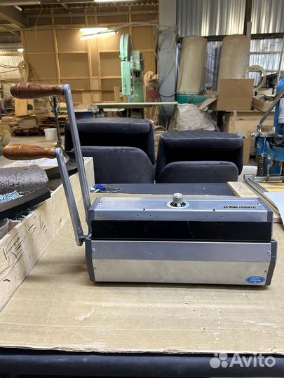 Брошюровщик(переплетчик) на металическую пружину