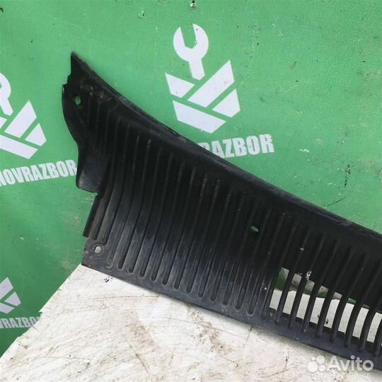 Решетка стеклоочистителя Киа Спортейдж