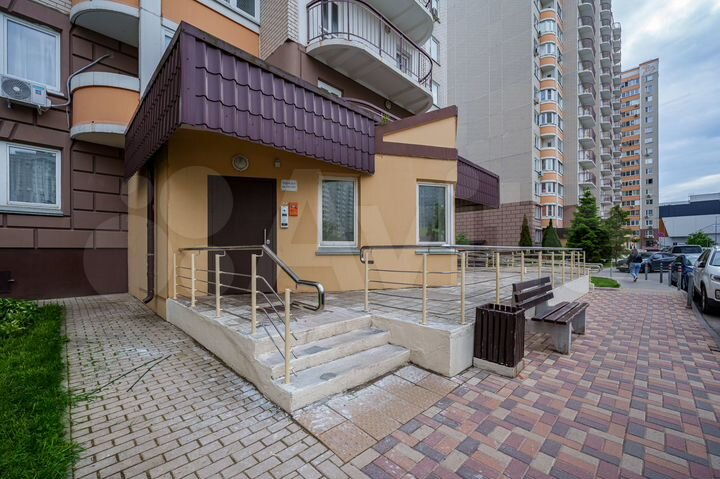 1-к. квартира, 40 м², 4/17 эт.