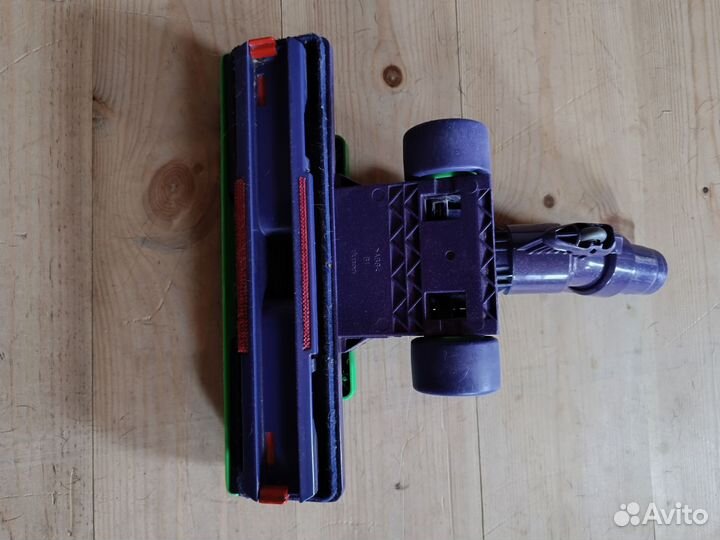 Щетка-насадка для пылесоса dyson