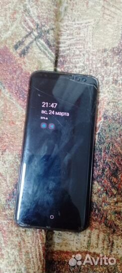 Samsung Galaxy C8, 4/64 ГБ