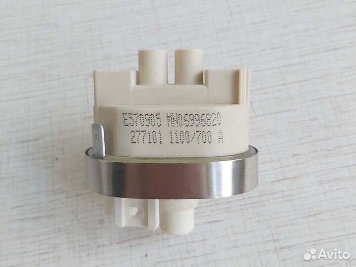 Пресостат реле давления посудомойки Miele