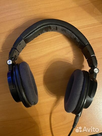 Наушники Audio technica ath m50x