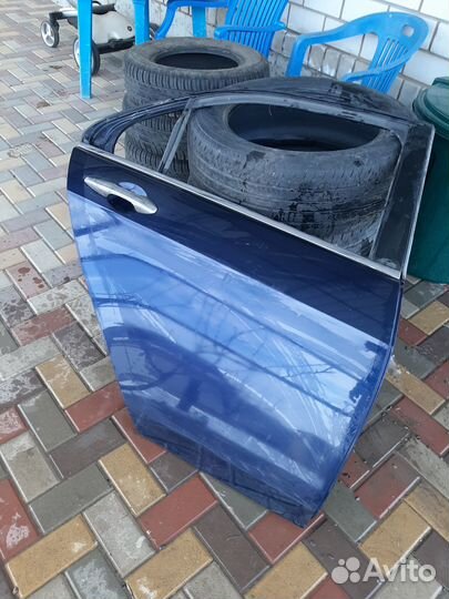 Правая задняя дверь на Хонда Аккорд 7