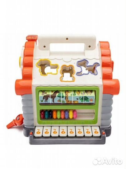 Развивающий домик. Бизиборд Hola