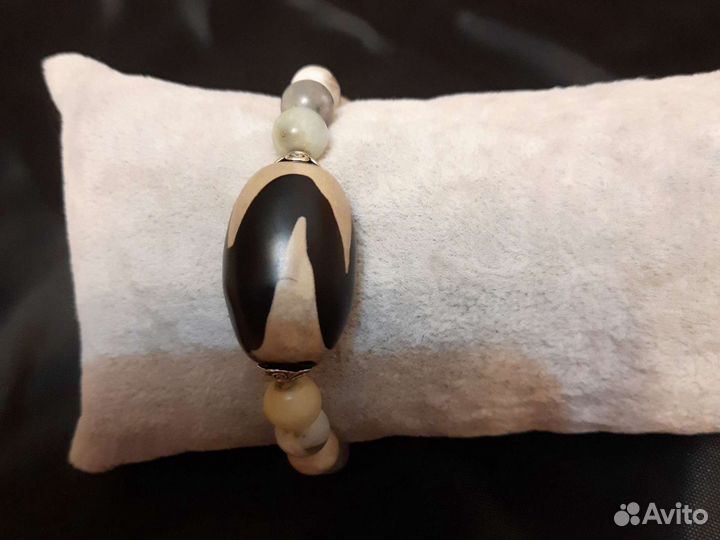 Браслет- Амулет Дзи Лошадь