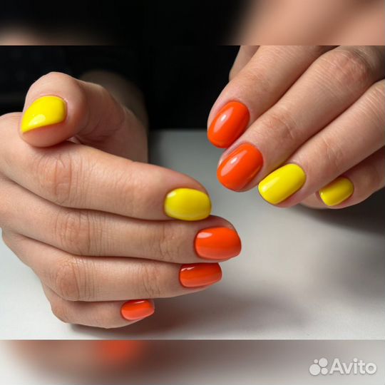 Маникюр с покрытием гель-лаком