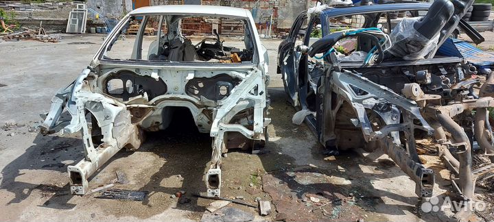 Бок левый и правый Porsche Cayenne 2 958