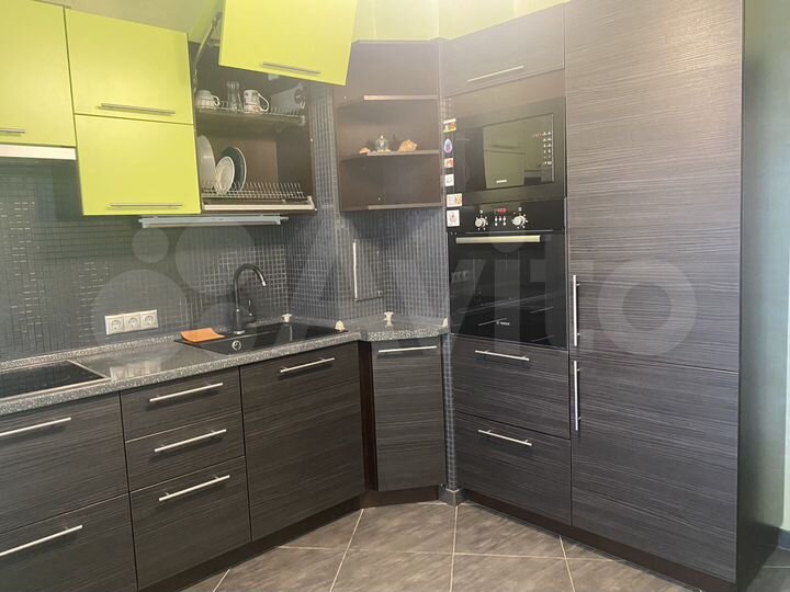 1-к. квартира, 42 м², 12/17 эт.