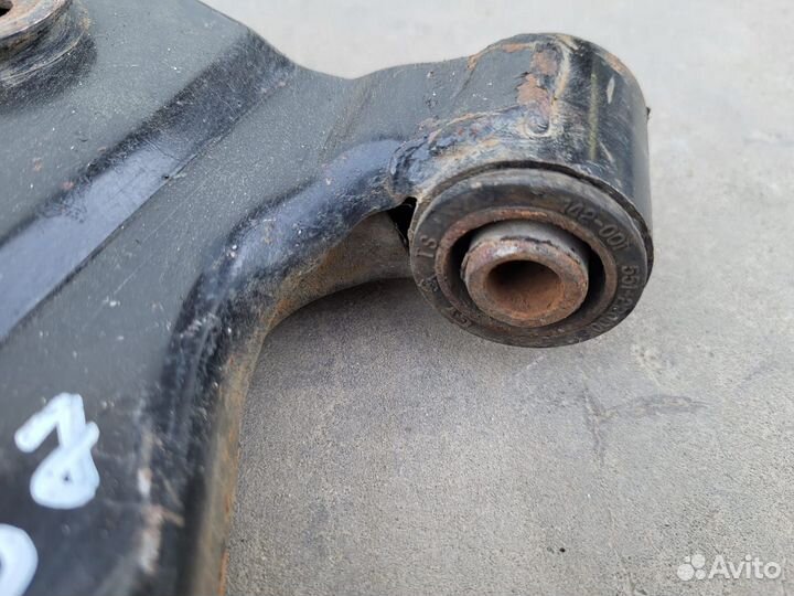 Рычаг передний hyundai accent 1 1996г.в