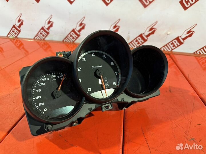 Porsche macan щиток, панель приборная передний