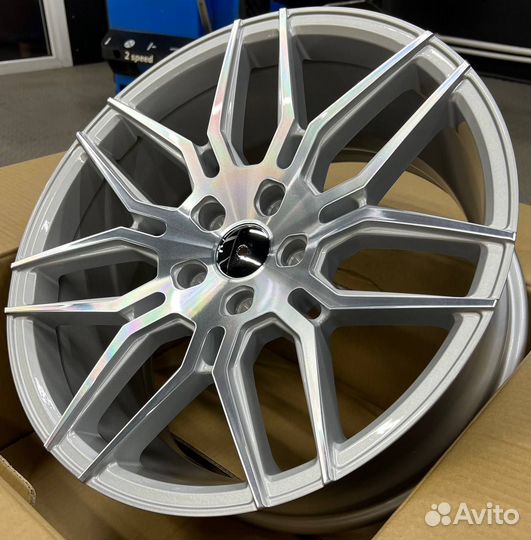 Диски на Lexus IS Лексус ис R19