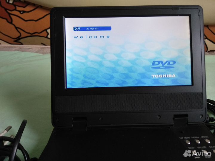 Портативный двд плеер Toshiba 7