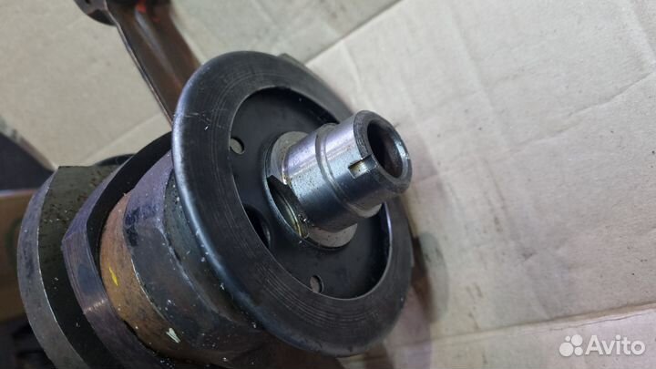 Новой колесный диск Урал волк