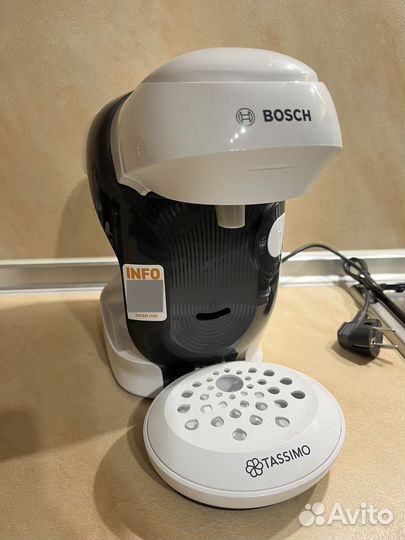Капсульна кофе машина Bosch Tassimo