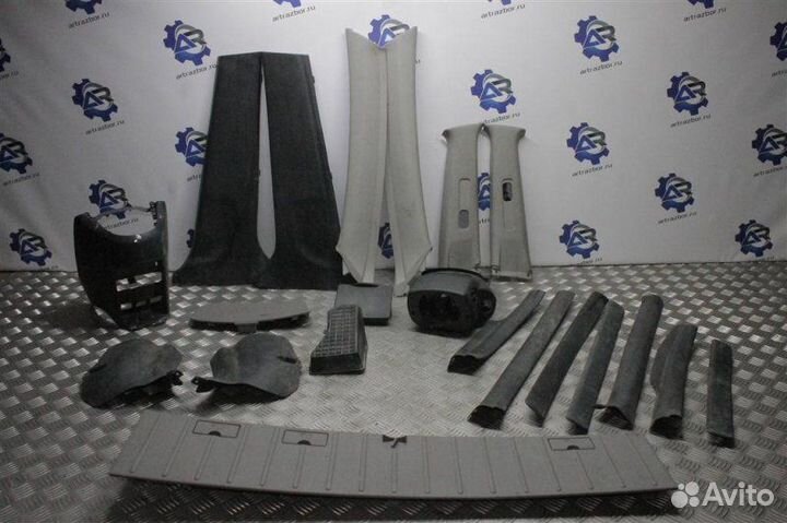 Пластик салона Pontiac Vibe Gt 2ZZ 1.8 182Л.С 2003