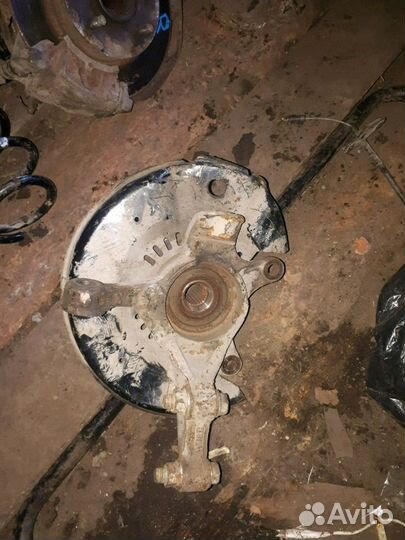 Ступица передняя правая faw v5