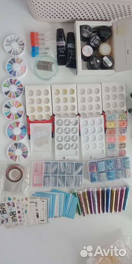 Гель лак, пылесос, уф лампа для маникюра