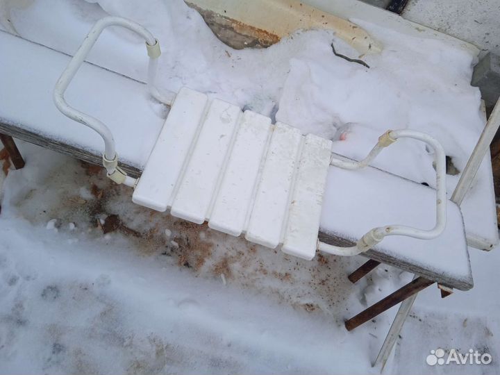 Табурет для ванны для пожилых