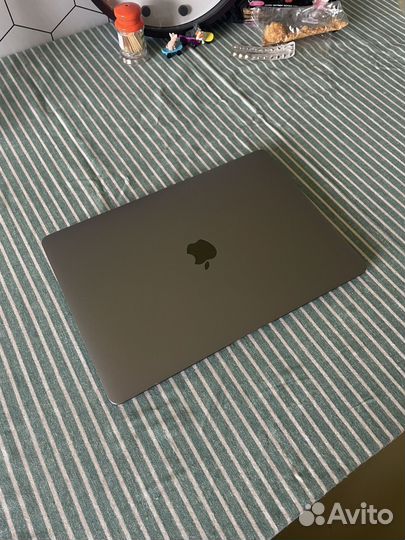 Macbook Air 13 2020 M1