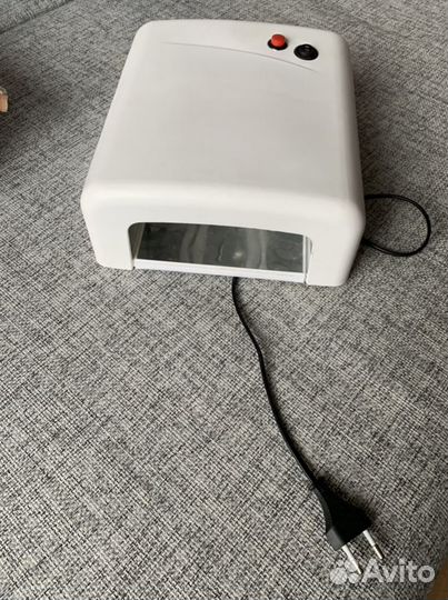 Лампа для сушки ногтей