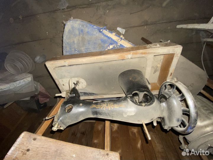 Швейная машинка