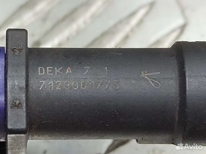 Форсунка Citroen C4 1 2.0 2007