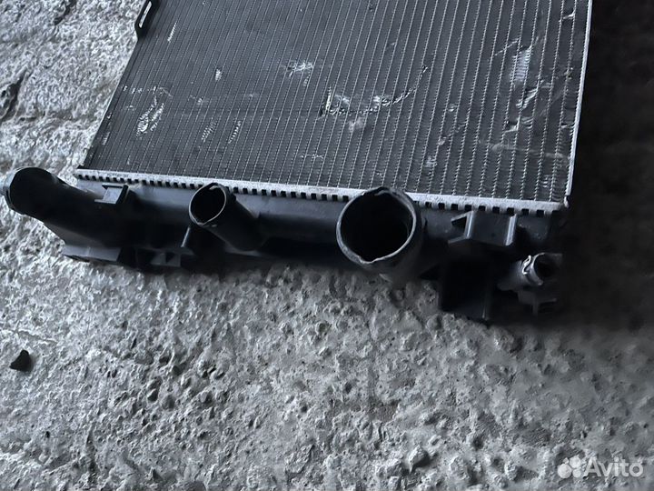 Радиатор mercedes w204 w212 c204 e212