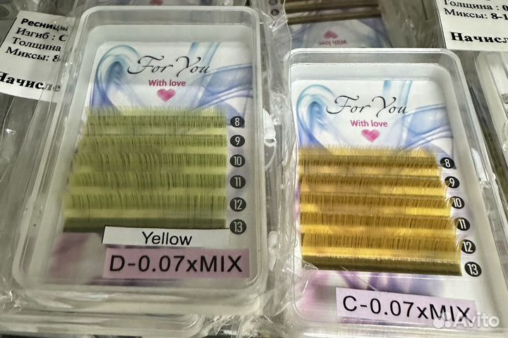 Ресницы для наращивания цветные