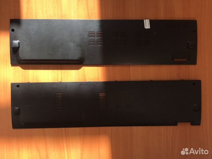 Крышка поддона HDD и RAM