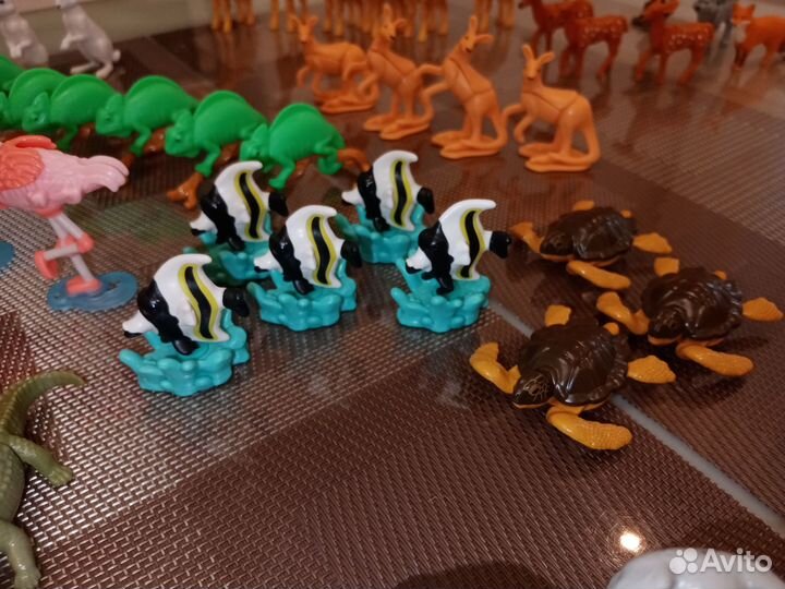 Фигурки из киндер Natoons и др