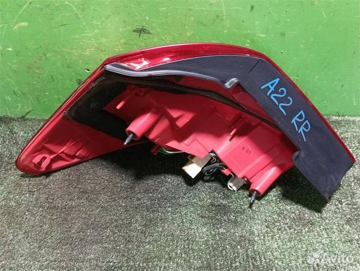 Фонарь задний правый Toyota RAV4 A30 2006