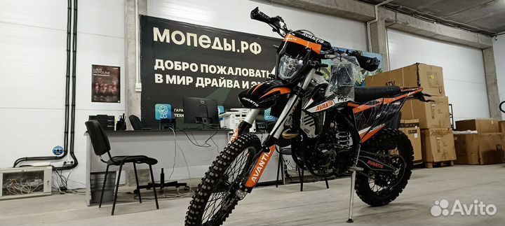 Мотоцикл Avantis Enduro 250 dohc PRO EFI Exclusive