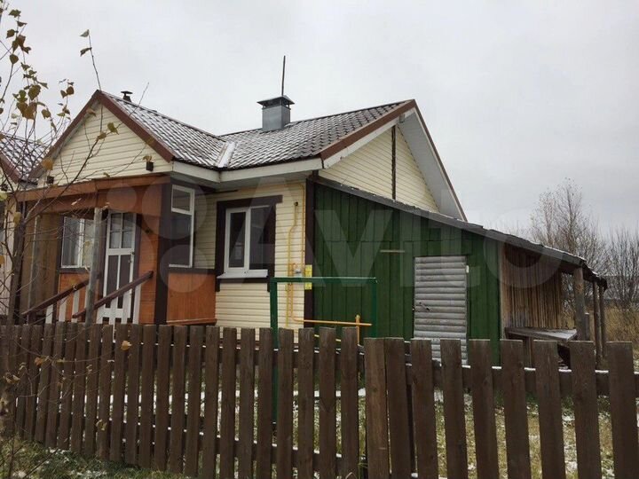 Дом 33 м² на участке 6 сот.