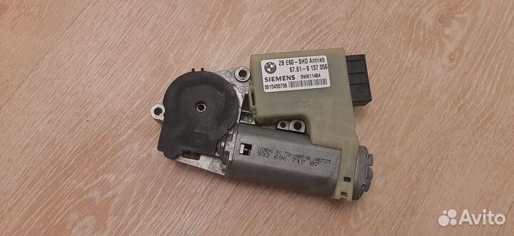 Люк в сборе BMW 7-Series E65