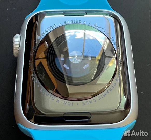 Apple watch 4 44mm Nike+ акб 89% в идеале