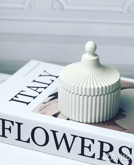 Декор из гипса