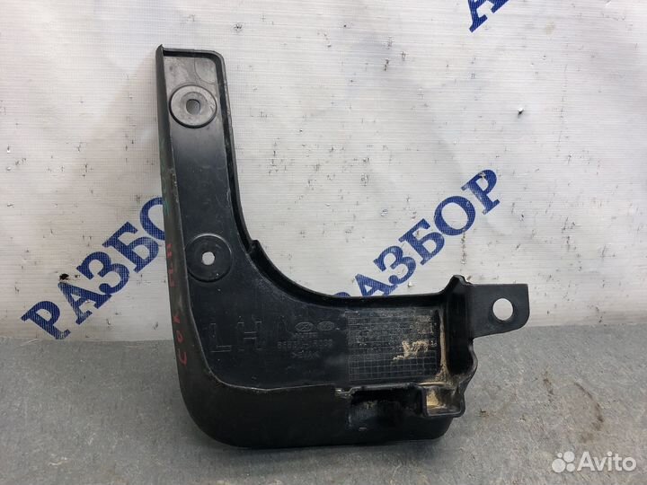 Брызговик пер прав Hyundai Solaris