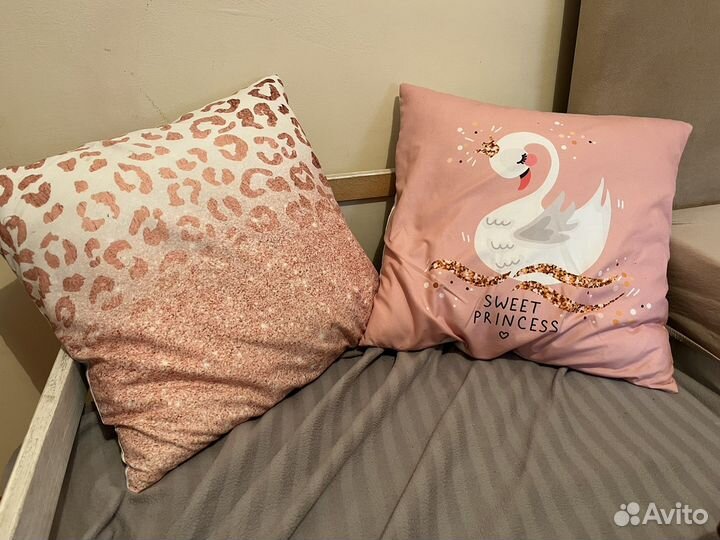 Наволочка декоративная с подушкой