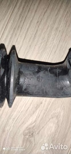 Патрубок заливной Ariston Indesit 066183 C00066183