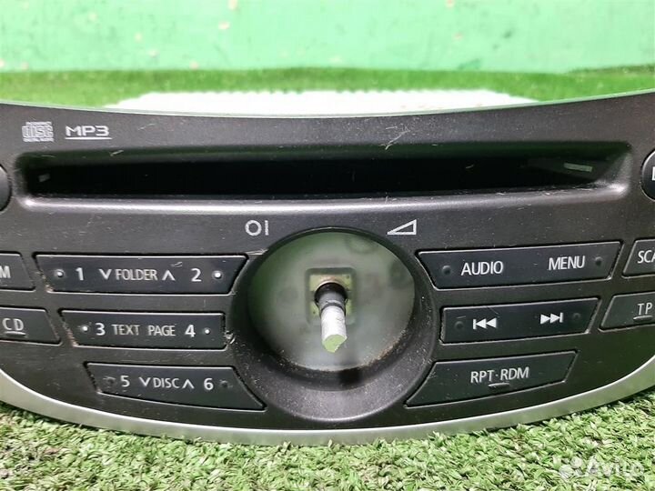 Магнитола Mitsubishi Grandis 2008