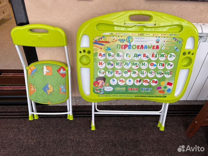 Столик и стульчик для детей
