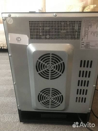 Винный холодильник шкаф