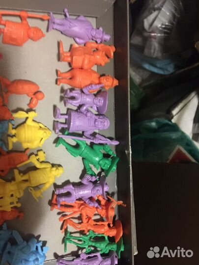 Редчайшие фигурки 60-70-х годов Астерикс, индейцы