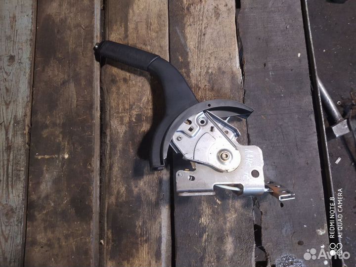 Ручник Mitsubishi Lancer 10