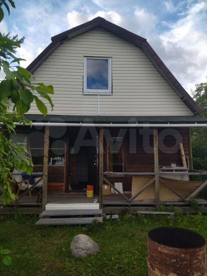 Дом 46 м² на участке 6 сот.